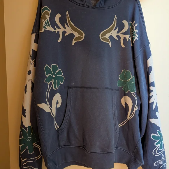 Free People - Nouveau Hoodie, Size L, NWOT - Picture 2 of 7